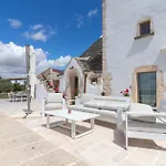 Trulli Tower 빌라 푸티냐노