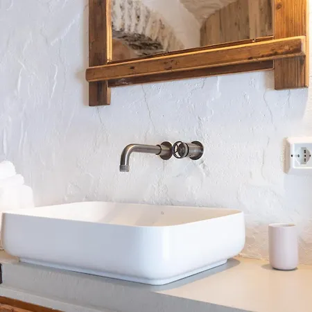 Villa Trulli Tower *