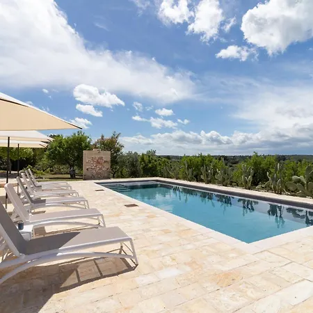 Villa Trulli Tower *